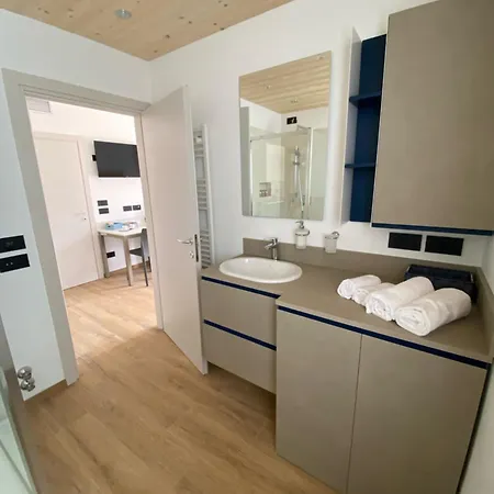 Alaska House - Yukon Apartment