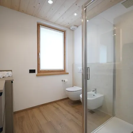 Alaska House - Yukon Trento