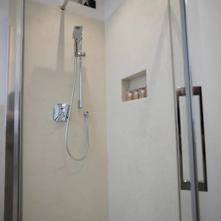 Alaska House - Yukon * Trento