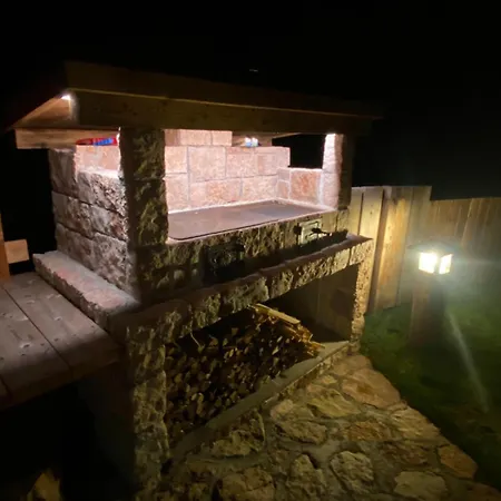 Alaska House - Yukon Apartment *