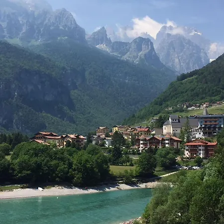 Daire Alaska House - Yukon Trento